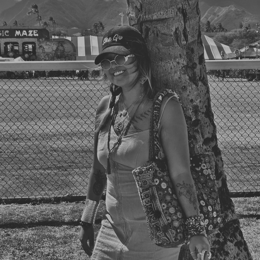 JESS KAMALANI - Picture 5 of 8